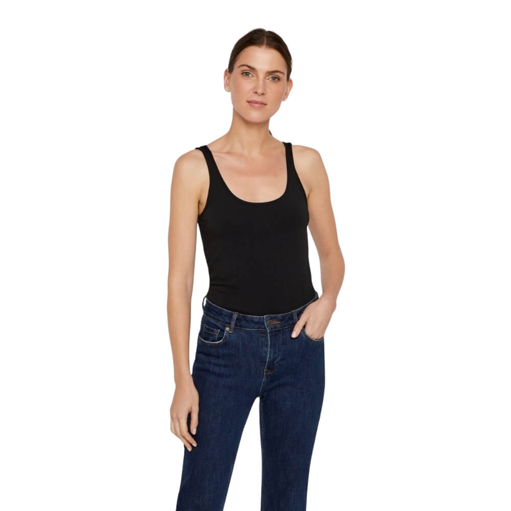 vero-moda-tank-tops-liefstyle-3